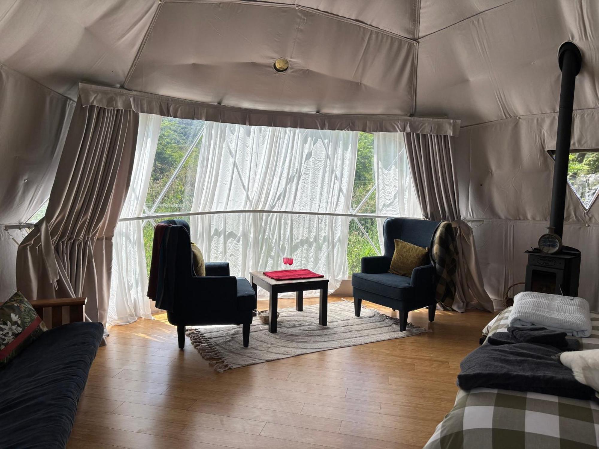Takahuri Glamping Domes Whanganui Exteriér fotografie